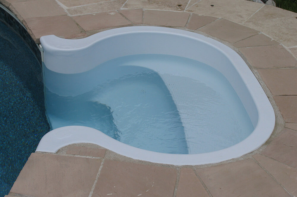 Vinyl lined swimming pool steps designed by Seaway Pools & Hot Tubs