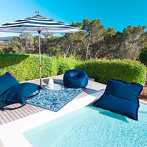 Outdoor Living