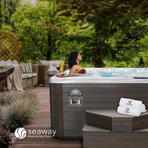 Hot Tub Buying Guide: What to Check Before You Shop or Book a Repair
