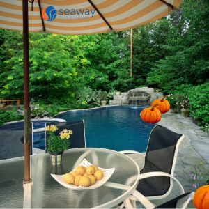 Plan a Poolside Thanksgiving Get Together