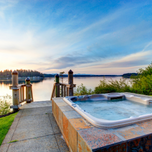 The Pros and Cons of an Inground Hot Tub 