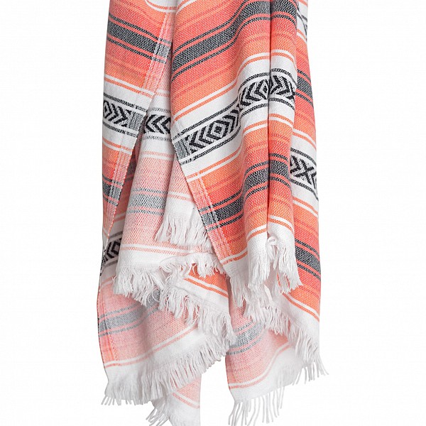 Balmy_towels_rae_pomegranate_hanging