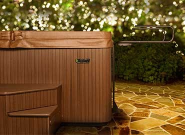 Beachcomber Slide 'n Store Extreme Hot Tub Cover Closed